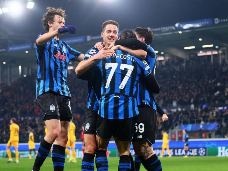 Jugadores del Atalanta celebrando uno de los goles ante el Dortmund.
