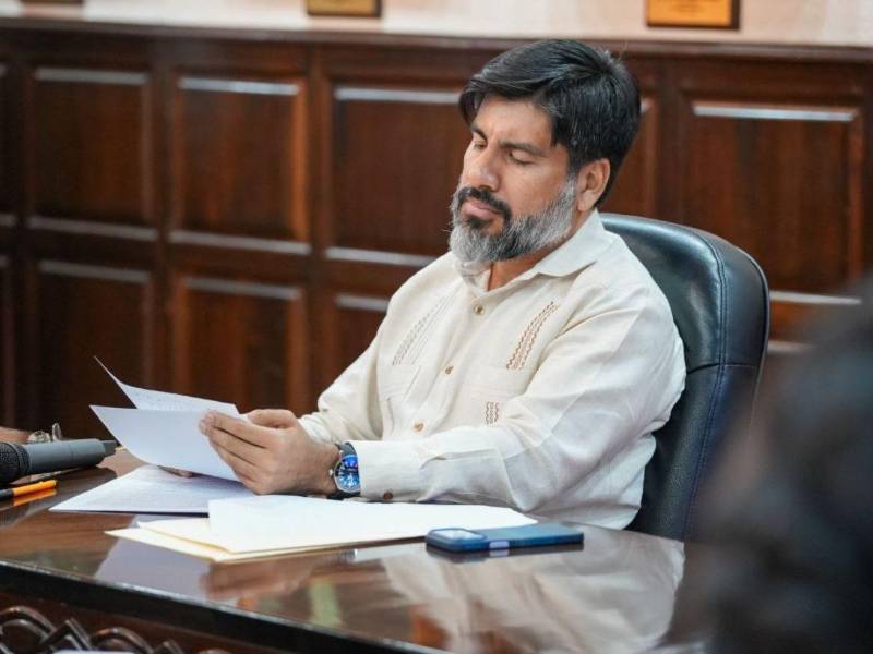 Johel Zelaya dejó de ser el fiscal general de la República de Honduras. Estaba suspendido.