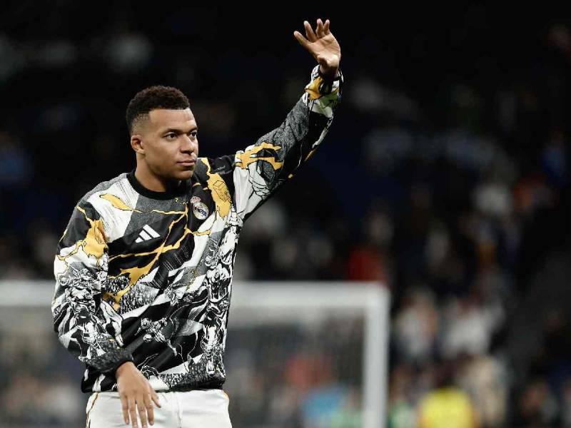 Alavés y Real Madrid se enfrentan este domingo en la Liga Española.