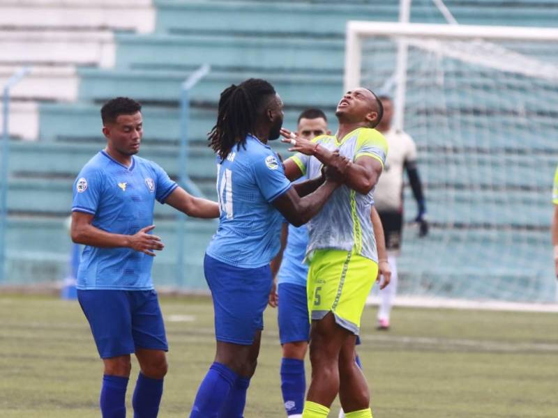 Génesis y Olancho FC se enfrentan en el estadio Roberto Suazo Córdoba.