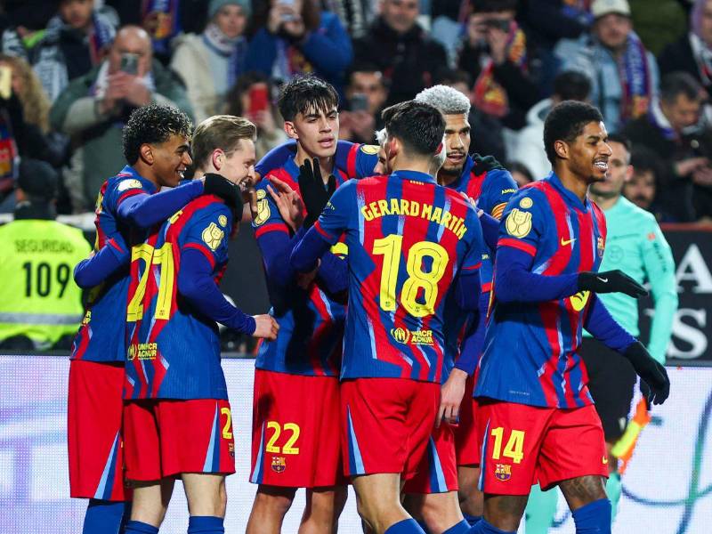 Jugadores del Barcelona celebrando su gol ante el Albacete.