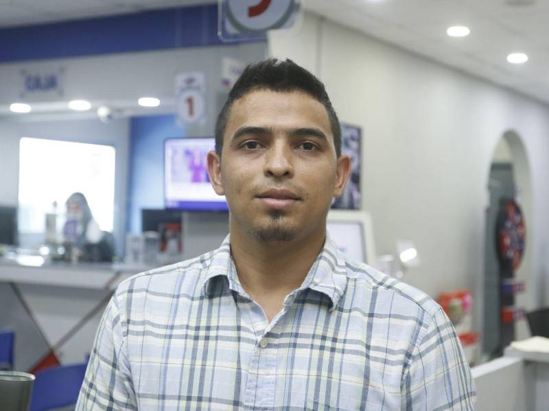 David Farid Navarro, cliente del Creditón.