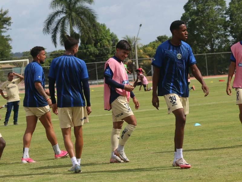 Juticalpa vs Motagua se enfrentan en el Rubén Guifarro.