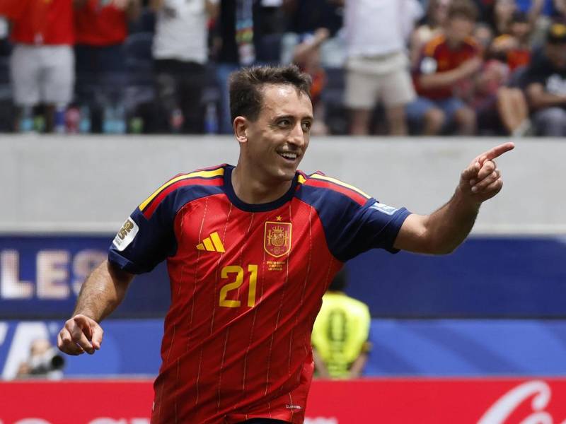 Mikel Oyarzabal llegó a cuatro goles en el Mundial 2026 con España.