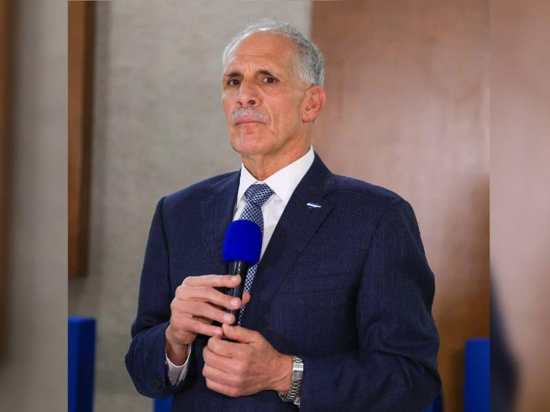 El presidente Nasry Asfura fijó el 30 de junio como fecha límite para cumplir con los compromisos asumidos por el Gobierno en beneficio de los profesionales de la salud.