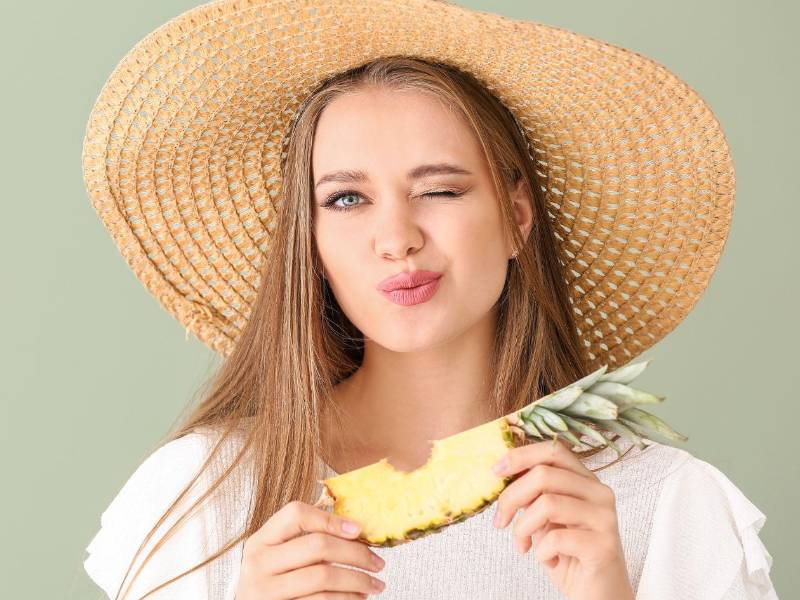 El recorrido por plantaciones de piña en Atlántida permite a visitantes conocer su cultivo y degustar productos frescos directamente del campo.