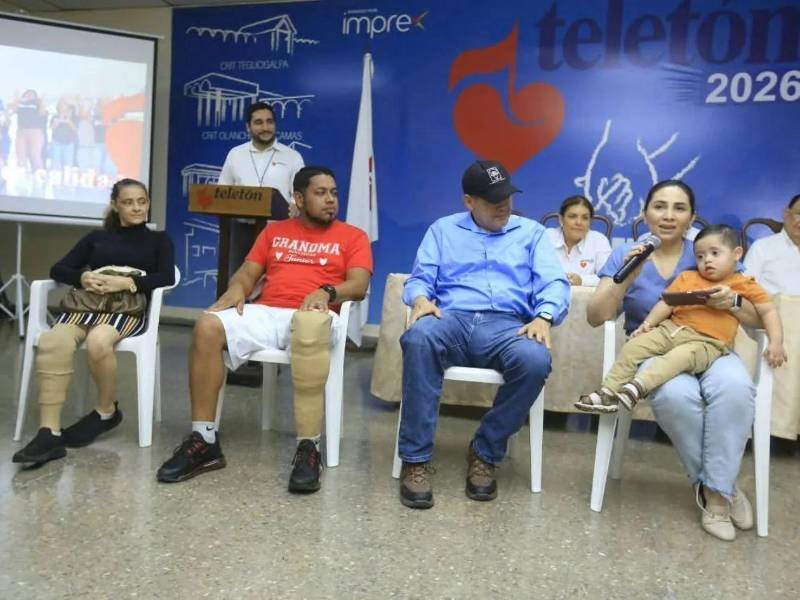La sede de la Fundación Teletón en San Pedro Sula brinda más de 100,000 atenciones al año a pacientes que requieren servicios de rehabilitación. Entre sus beneficiarios están José Cálix, Elvia Pineda, Carlos Mejía Puerto y el pequeño León Andrés.