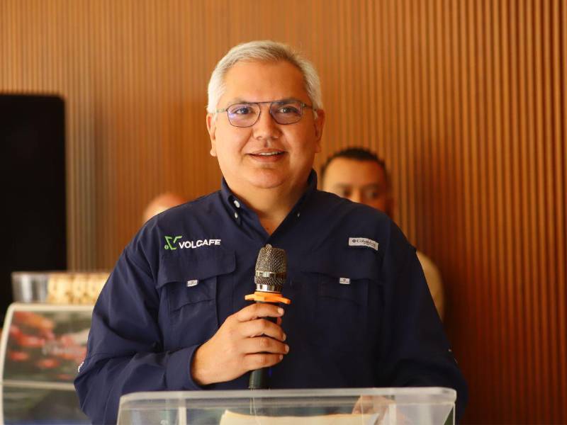 Gerardo Torres, director de Sostenibilidad de la compañía, señaló que el promedio de producción de café ronda los 20 a 40 quintales por manzana, cuando el potencial de la zona podría alcanzar fácilmente los 70 quintales por manzana.