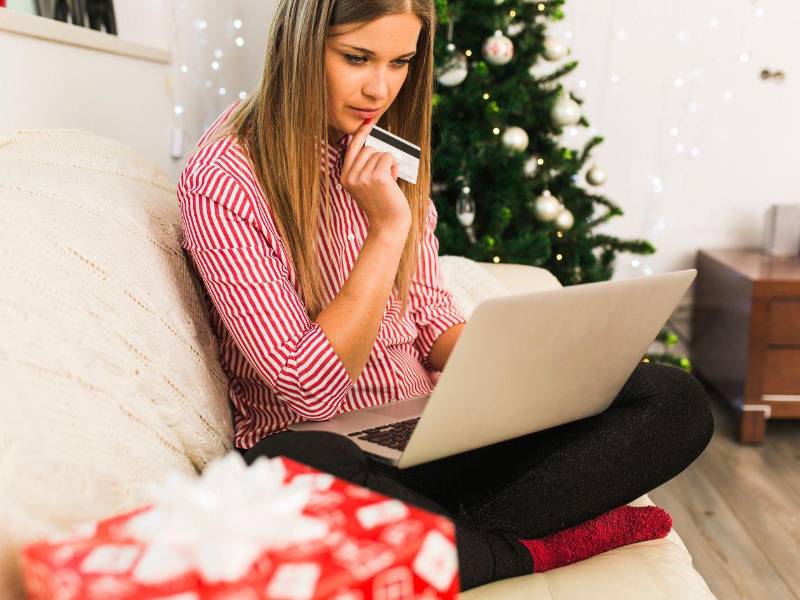 Nuestras interacciones en internet y las visitas a sitios web se rastrean y quedan registradas pasando a engrosar nuestra huella digital.