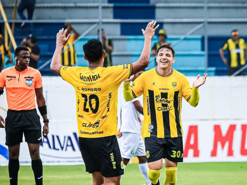 El argentino Sayago abrió el marcador en el Real España vs Platense.