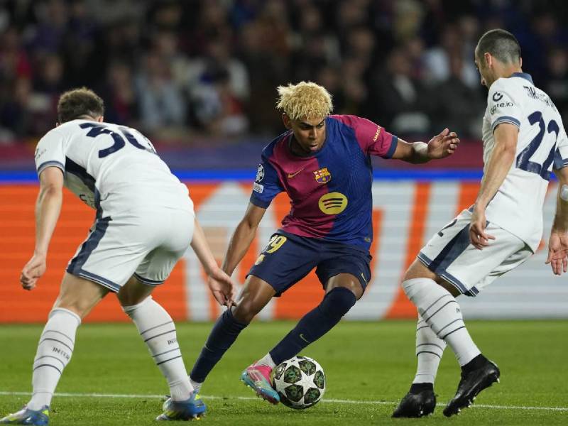 Lamine Yamal se exhibió ante el Inter de Milán y jugó su partido número 100 con el Barcelona.