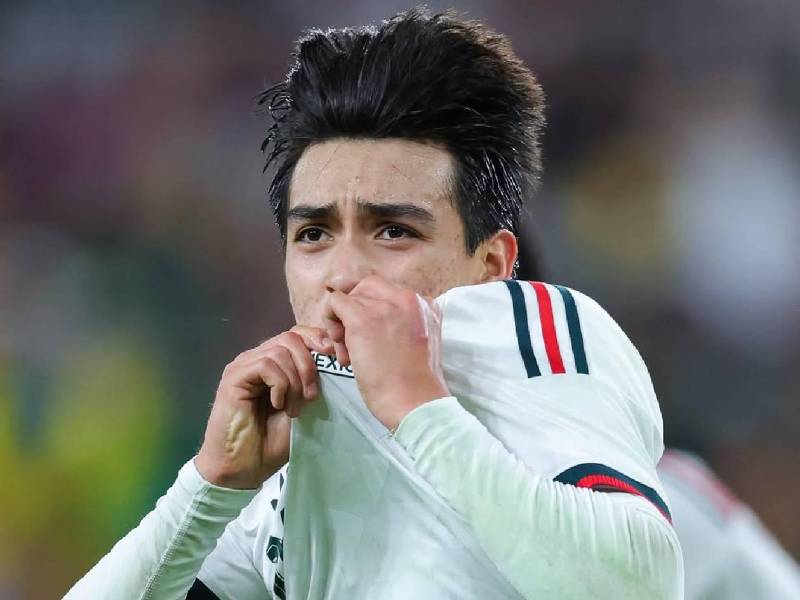 El mexicano Gilberto Mora continúa dando pasos importantes en su meteórica carrera y su nombre ya aparece en el radar de algunos de los clubes más importantes de Europa, entre ellos el Real Madrid.