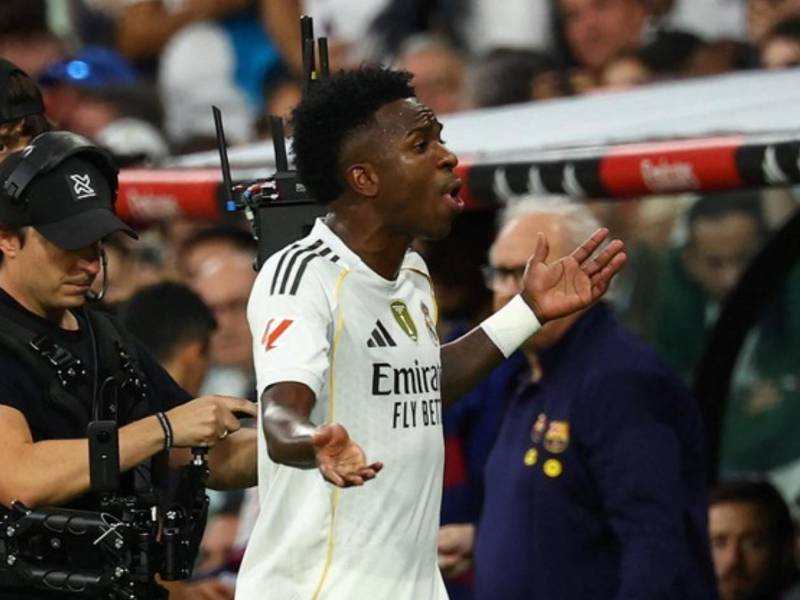 Real Madrid no pierde tiempo y debido a una temporada llena de muchas irregularidades, piensa en fichar a un crack que Vinicius no quiere.
