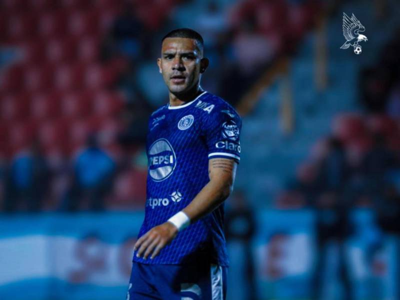 Alejandro Reyes es el futbolista al que Vargas considera clave.