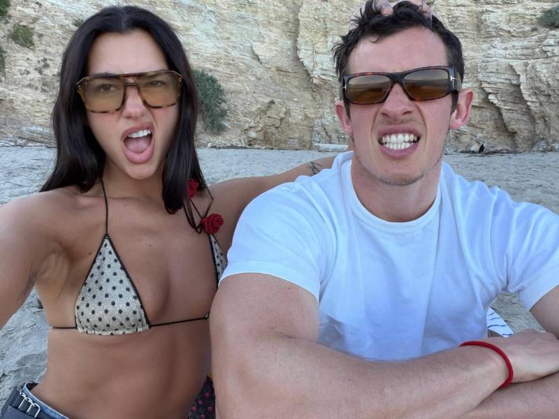 Dua Lipa y Callum Turner iniciaron su relación hace dos años y medio.