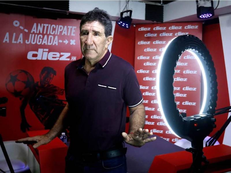 Vargas fue claro con el tema de Buba y explicó lo que sucedió con el guardameta.