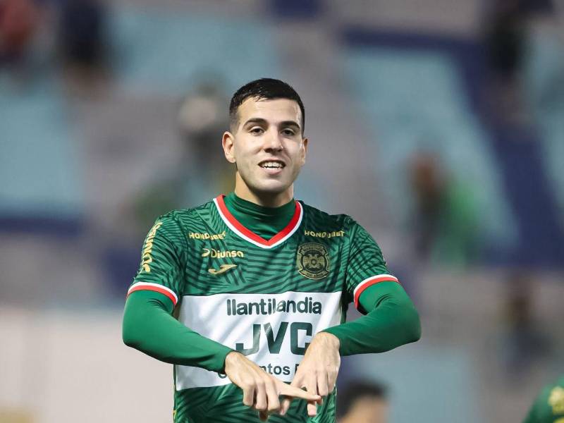 Nicolás Messiniti celebrando uno de sus goles ante el Juticalpa.