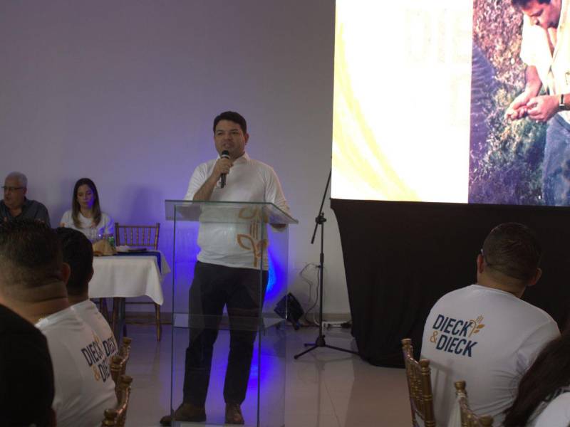 Es un honor y una gran responsabilidad. Celebrar 50 años significa reconocer el esfuerzo de generaciones anteriores, pero también comprometerse con el futuro, expresó Kamal Dieck, director comercial.