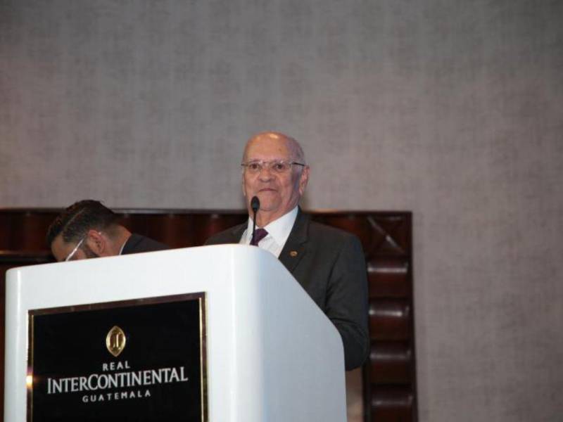 Reconocimiento Legado Confianza 2026 a Juan Francisco Monge Calderón