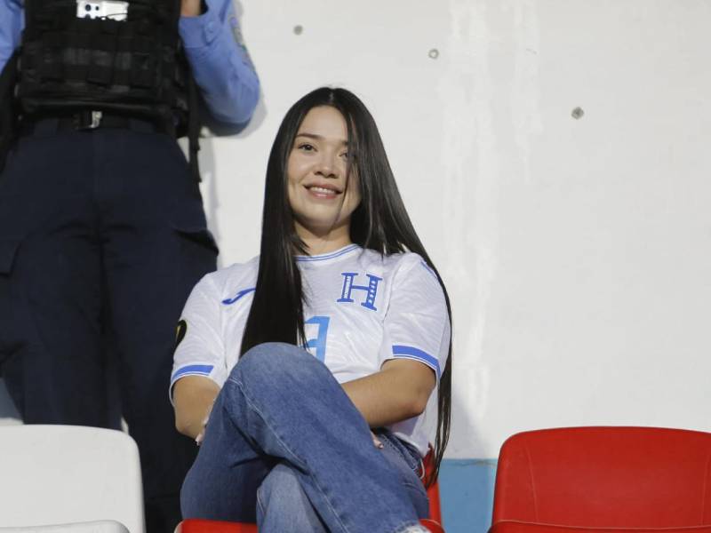 Madeline Ordoñez, esposa de Jorge Álvarez, ya instalada en el sector de silla.