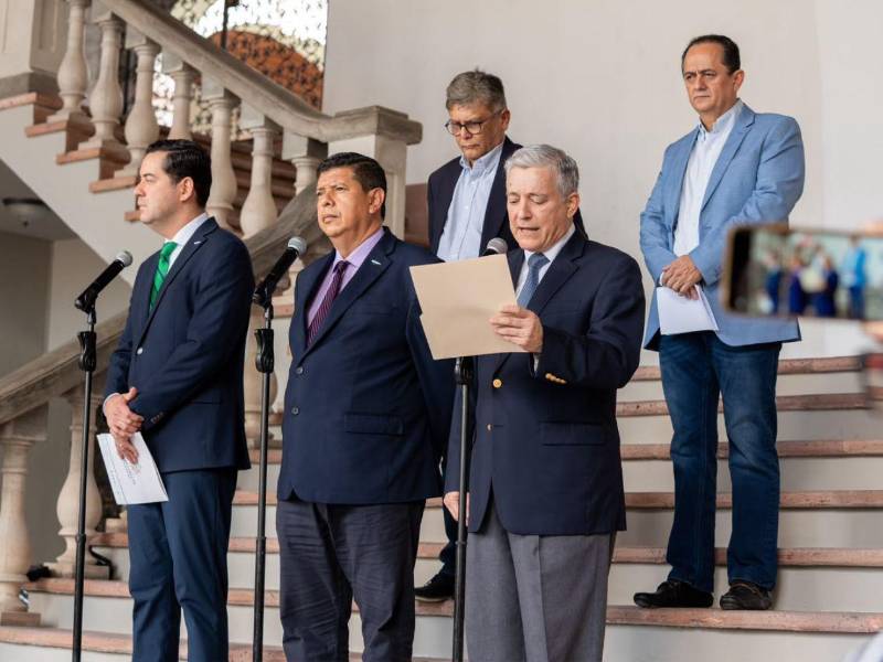 El Gobierno advirtió que el costo de los combustibles seguirá condicionado por factores internacionales como el petróleo, los fletes, seguros, refinación y el comportamiento del tipo de cambio.