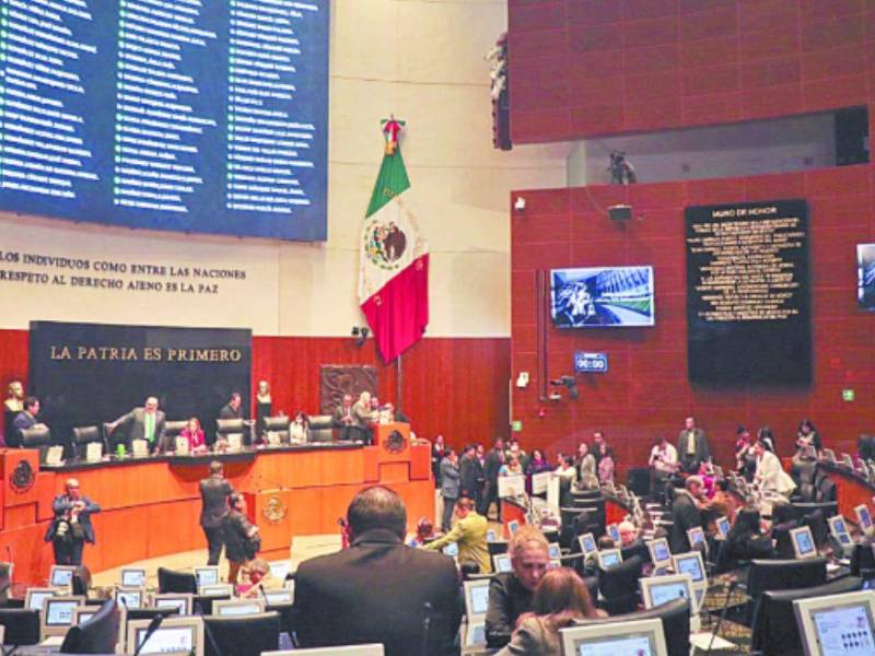 Laura Itzel Castillo Juárez, presidenta de la Mesa Directiva de la Cámara de Senadores, dijo que el diálogo es la vía para resolver conflictos.