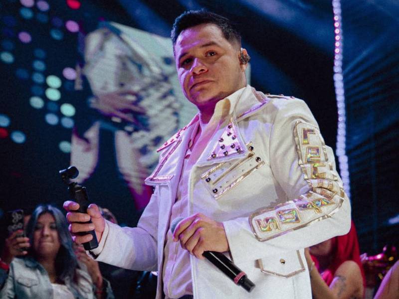 Rafael González es vocalista de Los Recoditos.