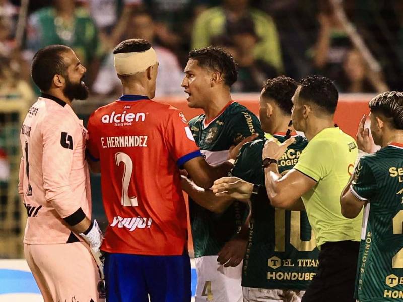 Marathón y Olimpia empataron 2-2 en el estadio Olímpico de San Pedro Sula en un clásico intenso de principio a fin.