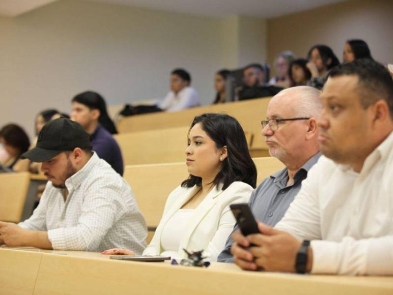 Dos conversatorios que promovieron el análisis y la reflexión para contribuir a formar votantes informados de cara al próximo proceso electoral.