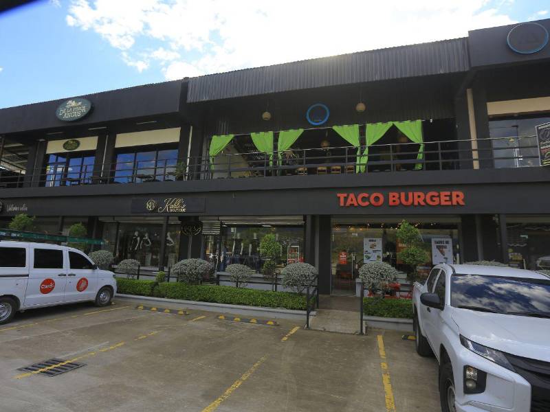 Además de franquicias internacionales, en Comayagua han abierto restaurantes de marcas locales.