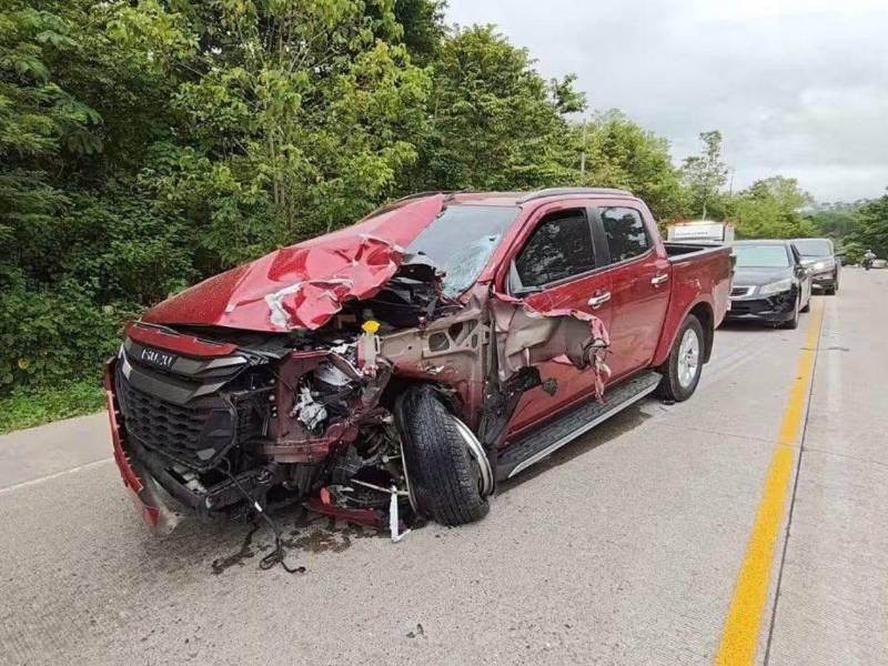 La motocicleta impactó contra un pickup en la carretera CA-4, cerca de la comunidad El Camalote.