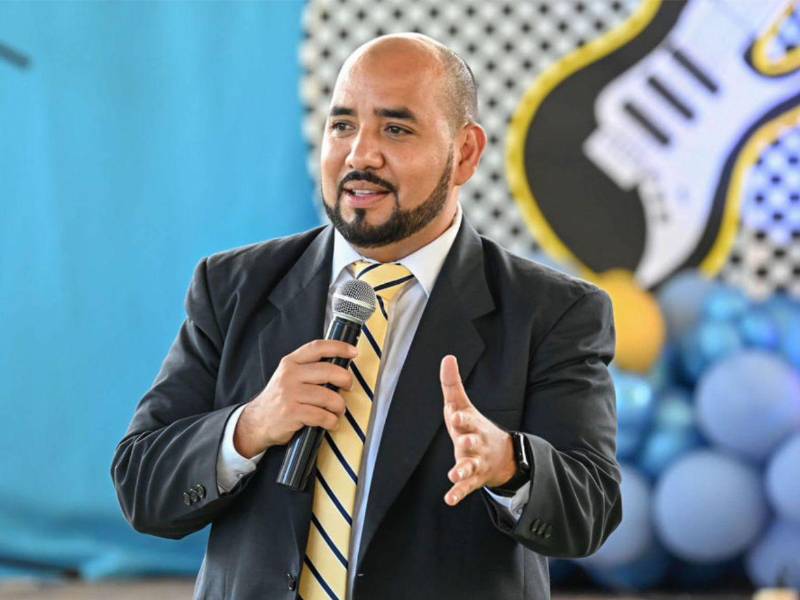 Dirigentes magisteriales dicen que la Secretaría de Educación no mostró cambios sustanciales en cuanto a calidad educativa bajo el mando de Daniel Esponda.