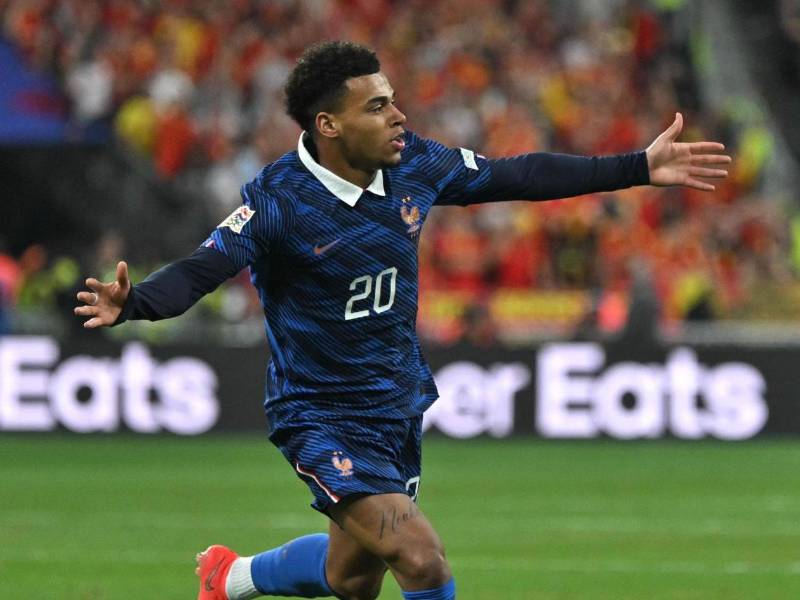 Desiré Doué anotó el gol del empate de Francia y empezó la remontada.