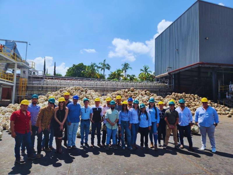 La delegación hondureña vivió una experiencia formativa de alto nivel, fortaleciendo sus conocimientos en innovación agropecuaria, agroindustria y sostenibilidad.