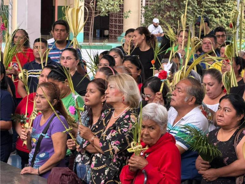 La procesión de Domingo de Ramos de la parroquia San Pedro Apóstol es una de las principales de la ciudad.