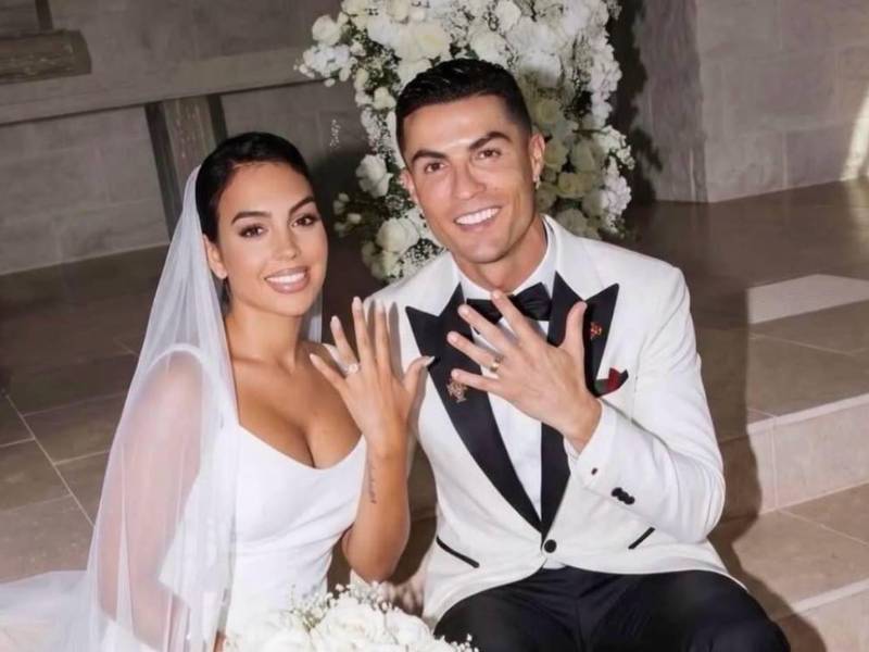 Cristiano Ronaldo y Georgina Rodríguez finalmente dieron el esperado “sí, quiero” y pusieron punto final a una de las historias de amor más mediáticas del mundo del deporte.