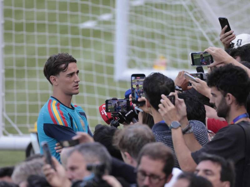 Gavi ha sido uno de los tres jugadores elegidos por la selección española para hablar el día previo al duelo ante Bélgica en Los Ángeles.