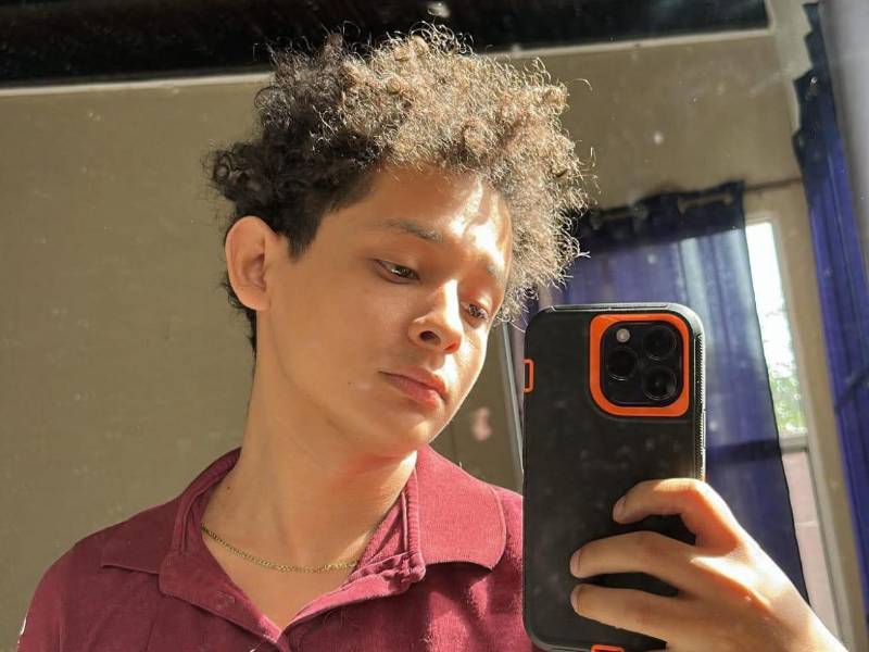 <b>Darwin Antonio Bueso Hernández era un joven que estudiaba la carrera de Ingeniería Logística.</b>