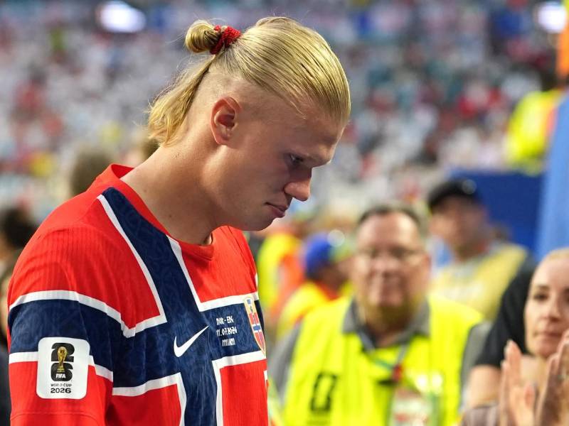 Haaland salió decepcionado tras el adiós de la selección de Noruega ya que fue derrotado por Inglaterra.