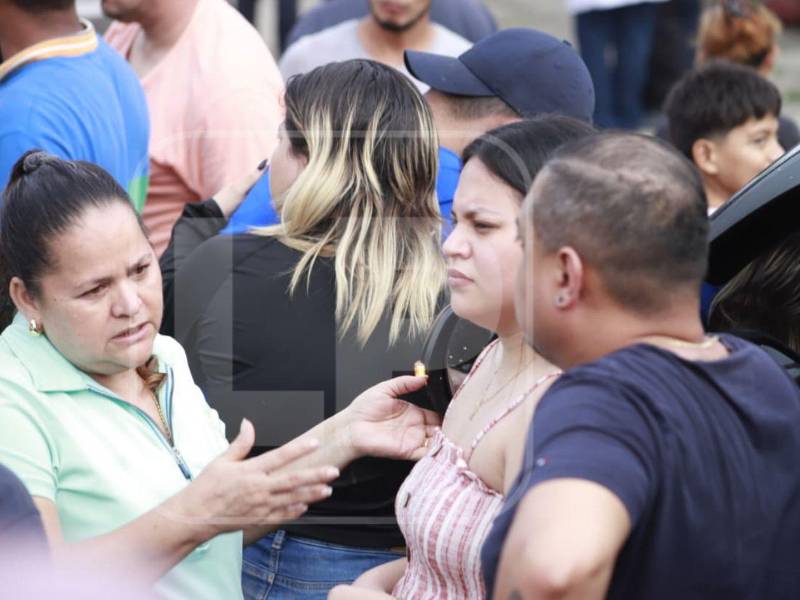 Familiares y amigos del inspector, consternados por la noticia de su fallecimiento, mantenían la esperanza de que aún pudiera estar con vida.