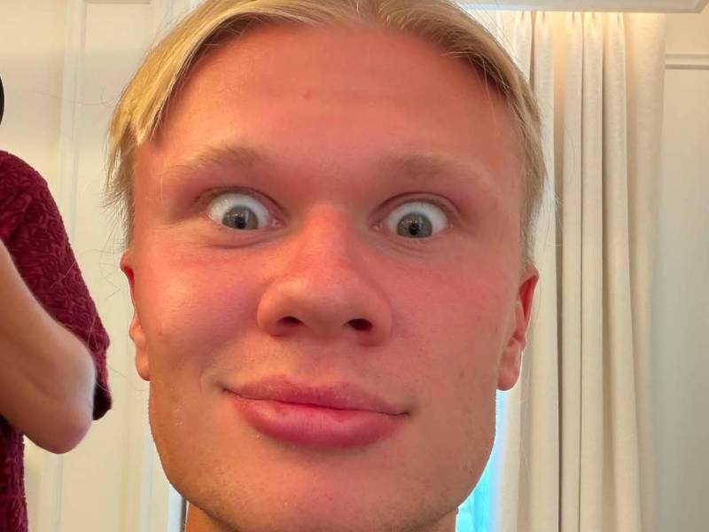 Erling Haaland ha estremecido las redes sociales con un impactante cambio de look que dejó a todos atónitos.