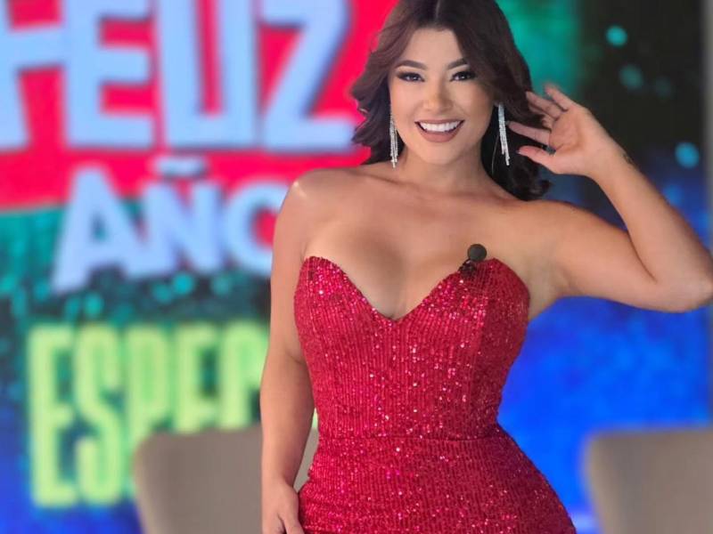 La presentadora hondureña Milagro Flores no esconde sus sentimientos y revela que a pesar de estar triste por su separación con Supremo, ella sigue adelante.