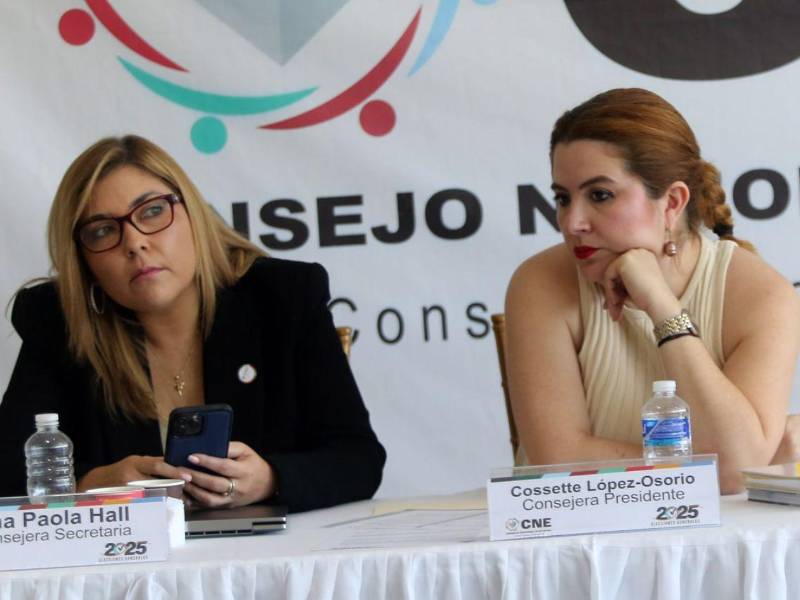 “Siempre me he apegado a la ley y a la Constitución. Tengo convicción y valentía para acompañar esa convicción. Mi legado quisiera que sea una cosa simple: el compromiso puede hacer mucho, pero la valentía puede marcar la diferencia”, afirmó López-Osorio.