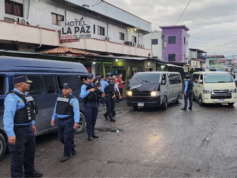 Los agentes mantienen presencia en sectores vulnerables como empresas de transporte de San Pedro Sula.