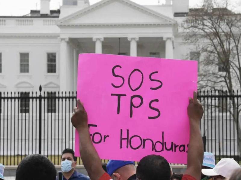 Según el Departamento de Seguridad Nacional de Estados Unidos, alrededor de 55,000 hondureños están registrados bajo el Estatus de Protección Temporal (TPS).