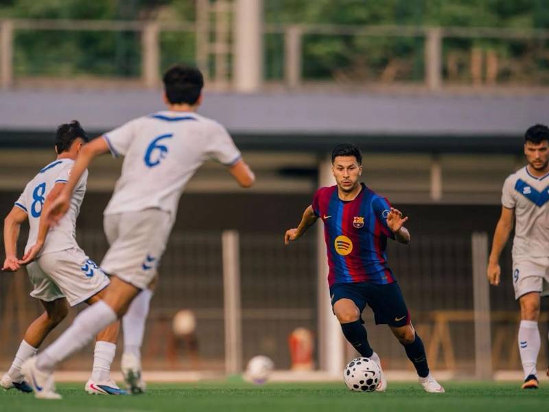 Roony Bardghji fue uno de los jugadores del primer equipo del Barcelona.