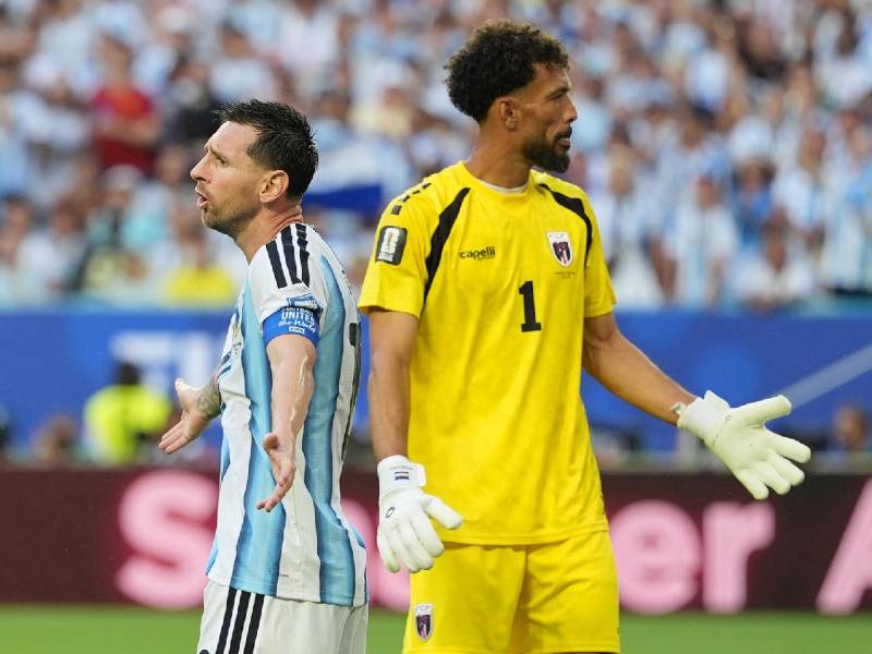 Vozinha, portero de Cabo Verde, fue la sensación durante el Mundial 2026 y tras ser eliminado ante Argentina en los dieciseisavos de final hizo una confesión sobre Lionel Messi.