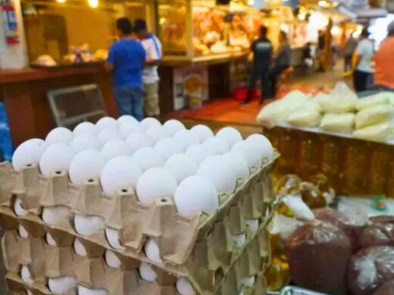 El cartón de huevo grande experimentó una rebaja en los mercados de San Pedro Sula.