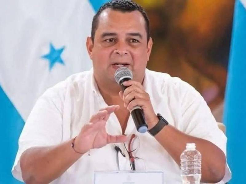 Jorge Aldana aseguró que no reconocerá los resultados hasta que se cuenten más de 400 actas que, según afirma, lo dan como ganador de la comuna capitalina.