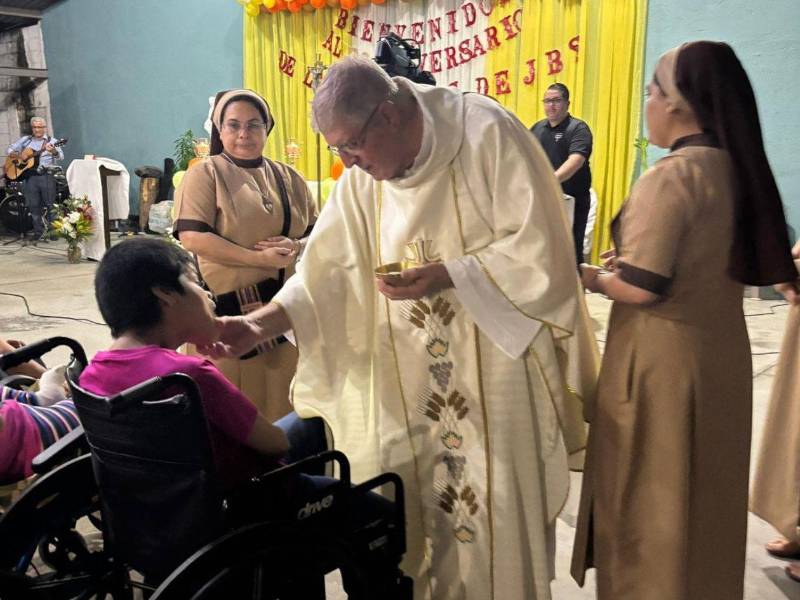 La jornada de donación de este día es solo una parte del esfuerzo permanente que realizan las<b> </b>hermanas del Buen Samaritano.